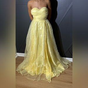 Strapless Sweetheart Yellow Tulle Ball Gown with Swiss Dots